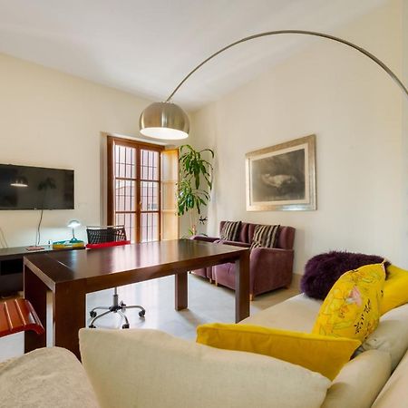 דירות סביליה Large And Practic - 3Bd 2Bth- Arenal מראה חיצוני תמונה