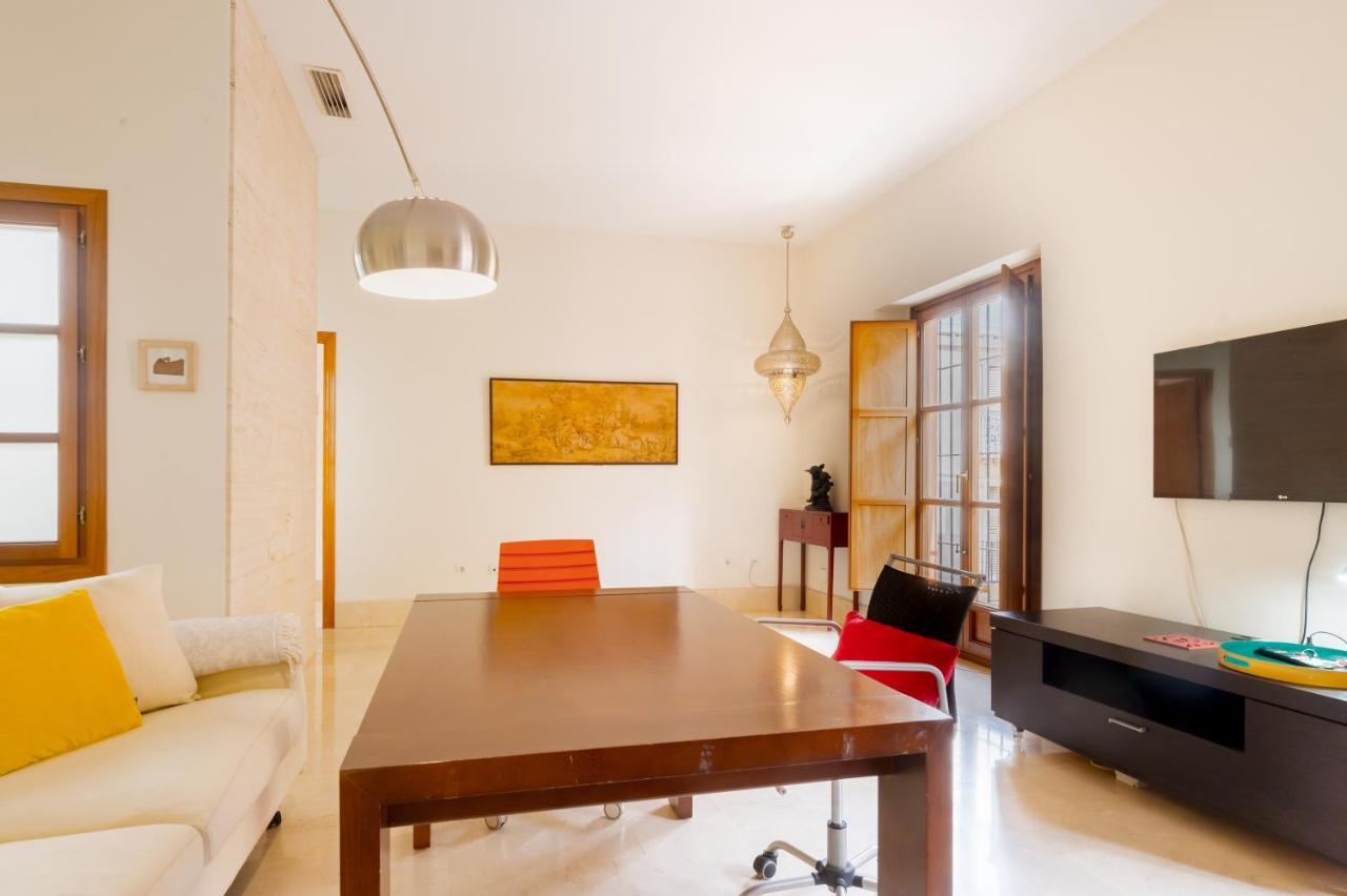 דירות סביליה Large And Practic - 3Bd 2Bth- Arenal מראה חיצוני תמונה