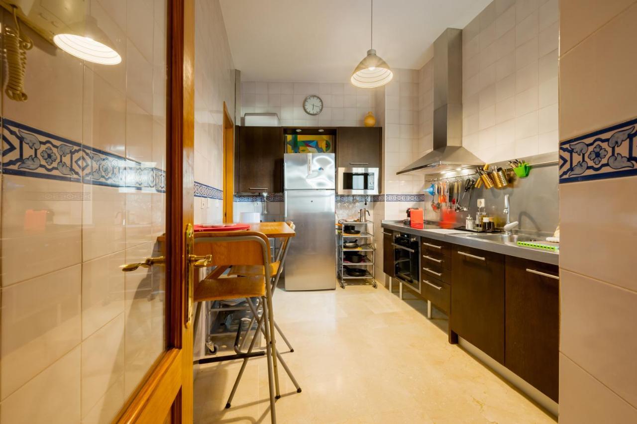 דירות סביליה Large And Practic - 3Bd 2Bth- Arenal מראה חיצוני תמונה
