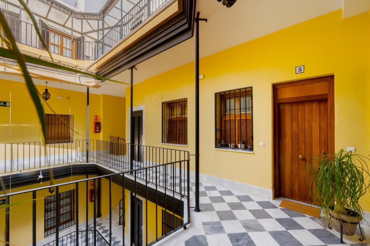 דירות סביליה Large And Practic - 3Bd 2Bth- Arenal מראה חיצוני תמונה
